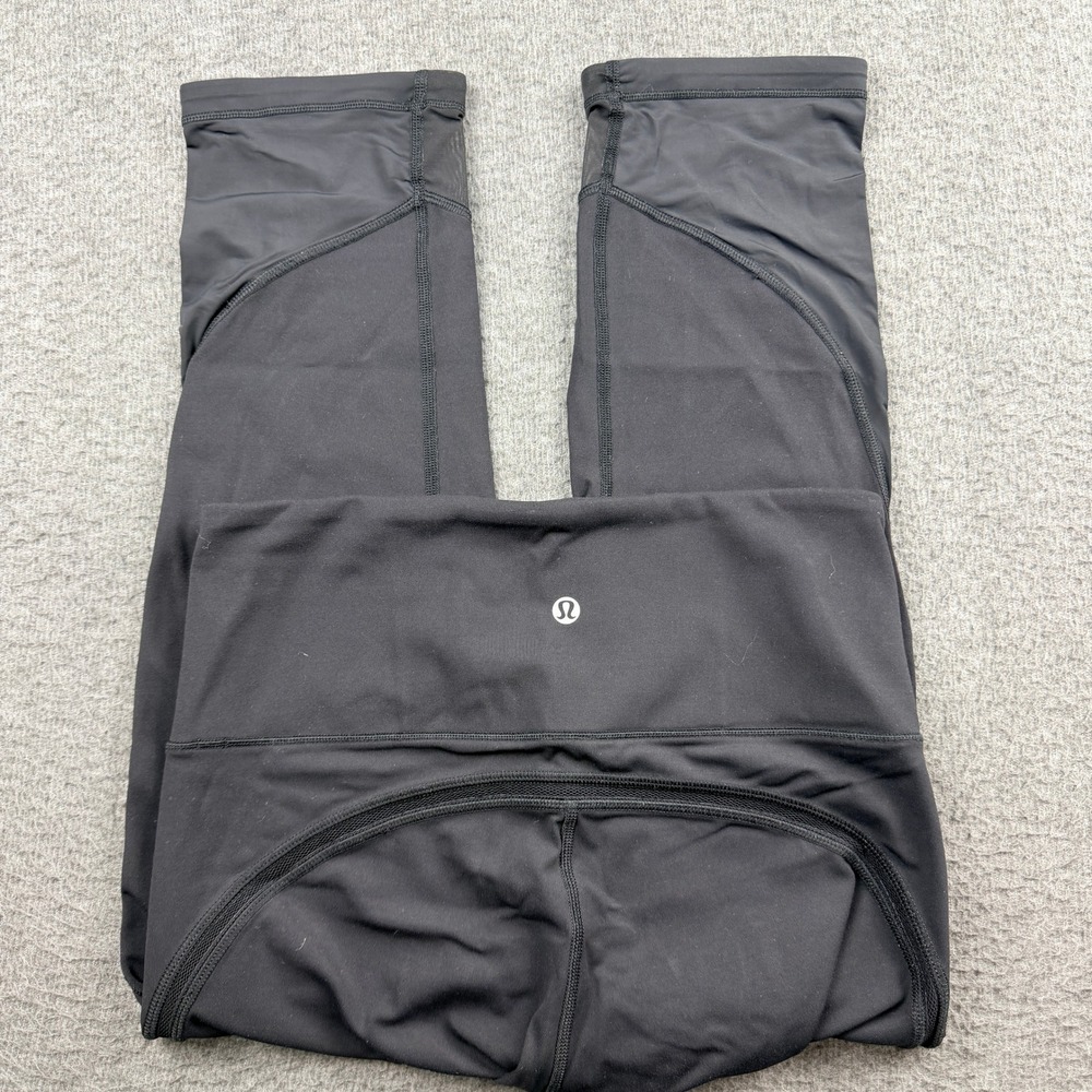 Lululemon Black Mesh Panel High Rise Crop Leggings Size 6 LW6AHBS Yoga Pants